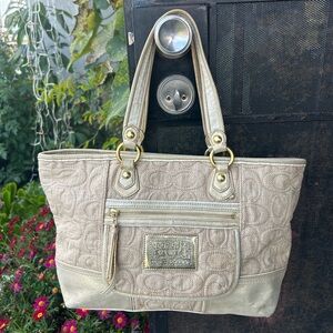 Vintage Coach Poppy 16706 Tan Signature Gold Leather Trim Large Shoulder Bag